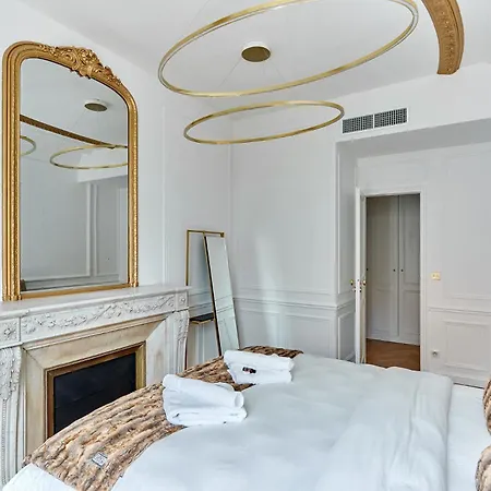 Sublime Montaigne Arc De Triomphe By Studioprestige Daire *